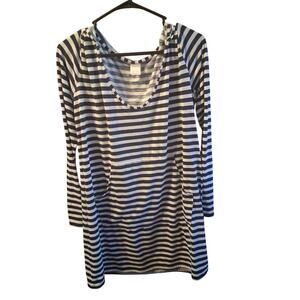 Ladies Large Merona long sleeved navy/white shirt dress with front pocket.